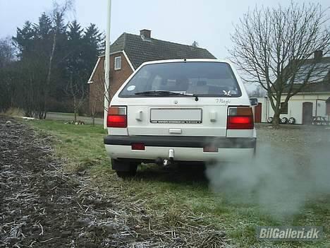 Nissan Micra K10 - Død - Som den så ud da jeg fik den billede 3