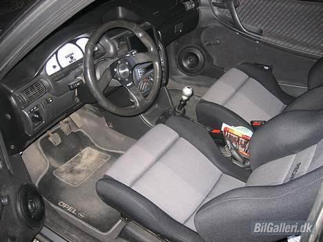 Opel Astra F *Solgt* - Dejlig recaro sæder.. de står som helt nye billede 14