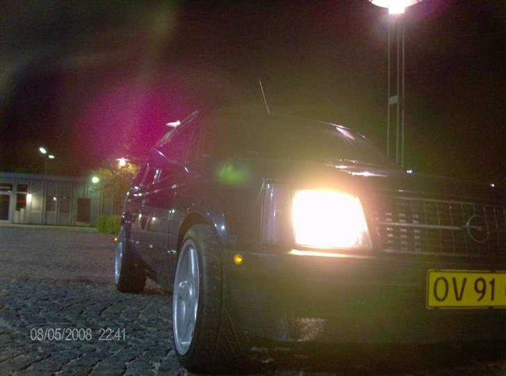 Opel Kadett D caravan (solgt) billede 9