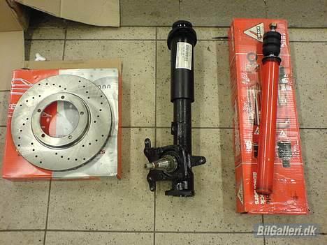 Porsche 911 - Så bliver undervognen samlet billede 6