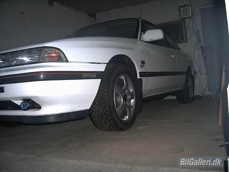 Mazda 626 2,0 Gt coupe (Solgt) - Den ska sku længere ned til jorden og et par større hjul på ! billede 11