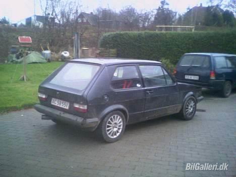 VW golf 1 webber....SOLGT - ja såden så bilen ud før jeg gik i gang med den....!!! billede 7