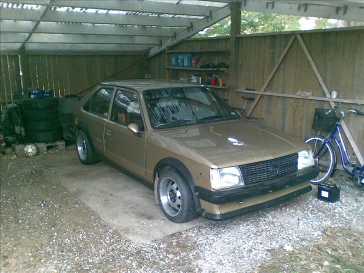 Opel Kadett D 1,6 SR billede 1