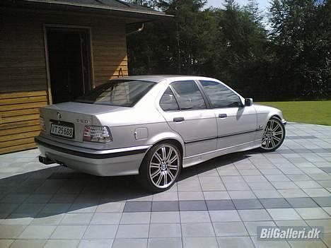 BMW 320i Rotrex -Solgt- billede 4