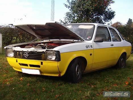 Opel kadett c 2.0 16v SOLGT billede 7