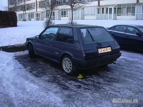 Toyota Corolla --TOTAL SKADET-- billede 4
