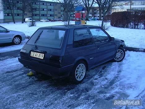 Toyota Corolla --TOTAL SKADET-- billede 5