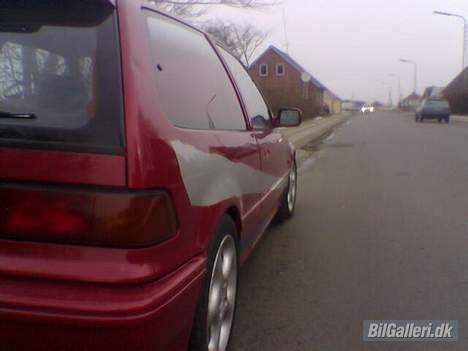 Honda Civic..*Solgt* billede 8