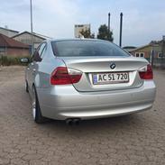 BMW 330i E90 Aut.