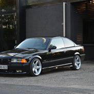 BMW E36 Coupe 325i