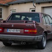 Volvo 740 GL 'Lolvo'