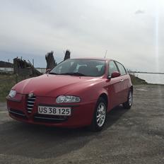Alfa Romeo 147 Lusso 