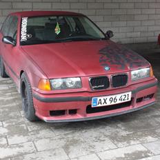 BMW e36 318i touring