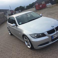 BMW 330i E90 Aut.