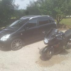 Toyota Sportsvan 2,2 sport sol