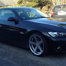 BMW E92 320i Coupe SOLGT