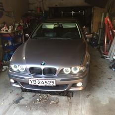 BMW E39 523i (yderst velholdt) SOLGT