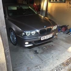 BMW E39 523i (yderst velholdt) SOLGT