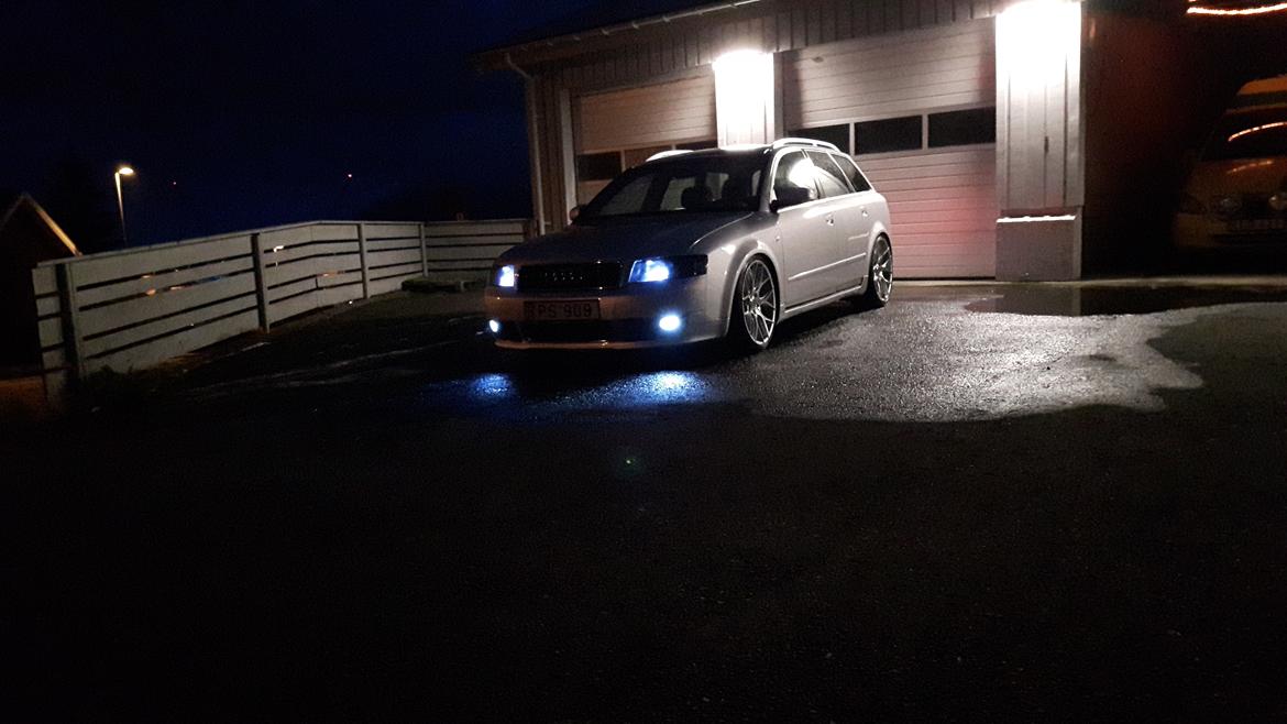 Audi A4 Avant Quattro billede 8