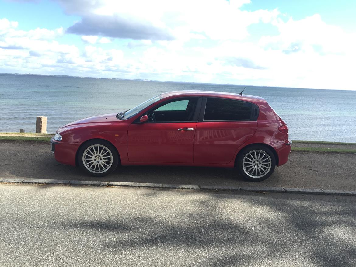 Alfa Romeo 147 Lusso  billede 9