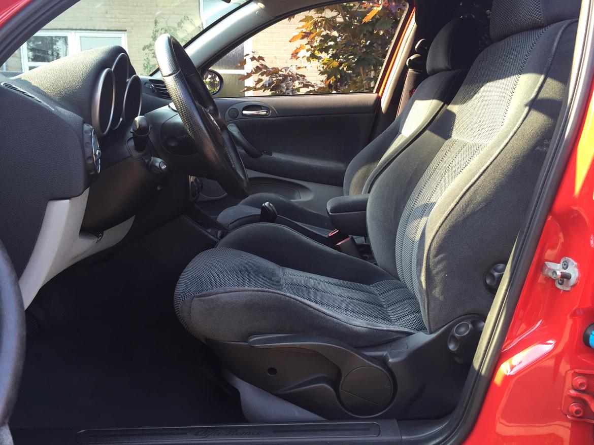 Alfa Romeo 147 Lusso  billede 18