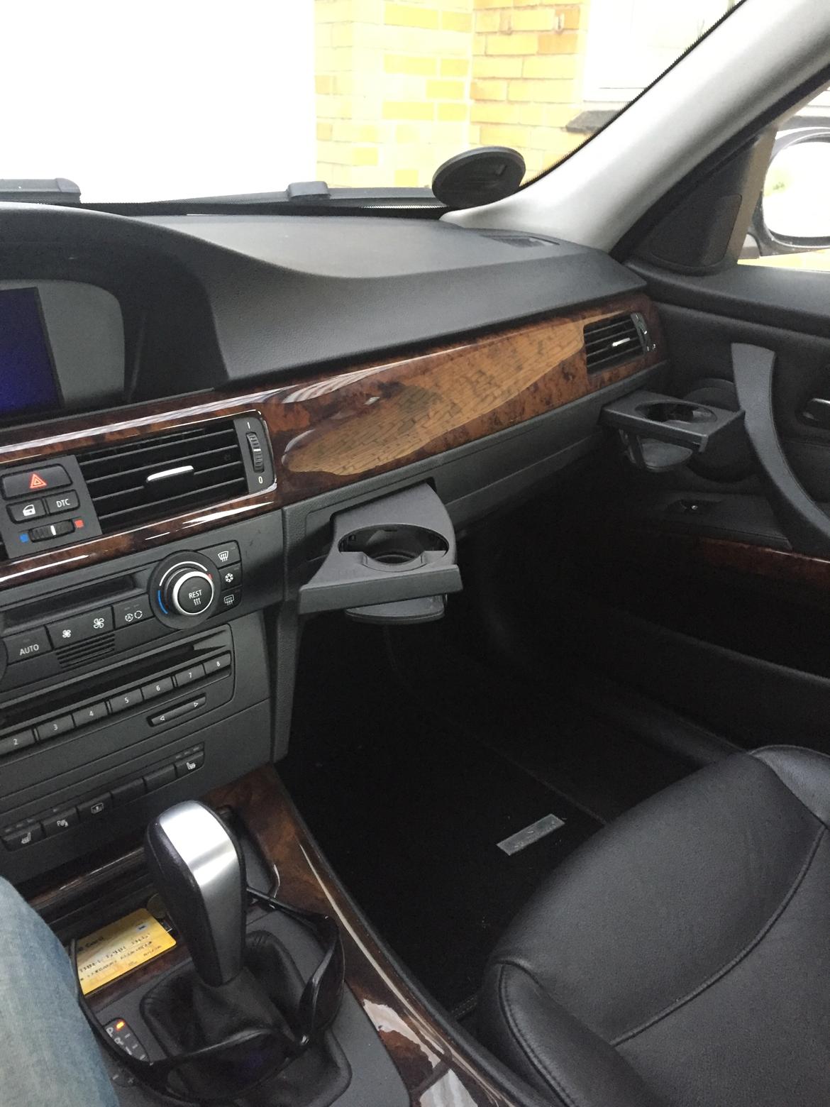 BMW 330i E90 Aut. billede 10