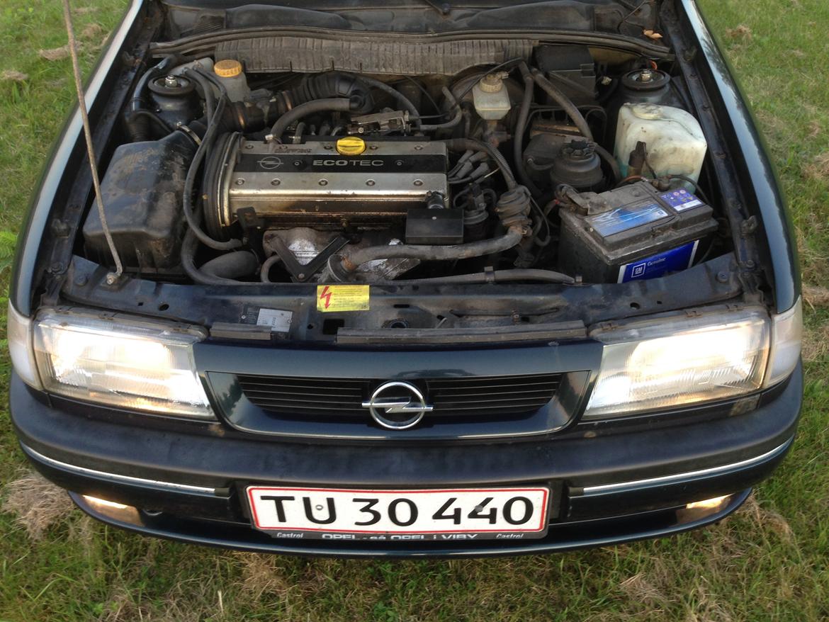 Opel opel vectra a 2.0 16v 136hk billede 3