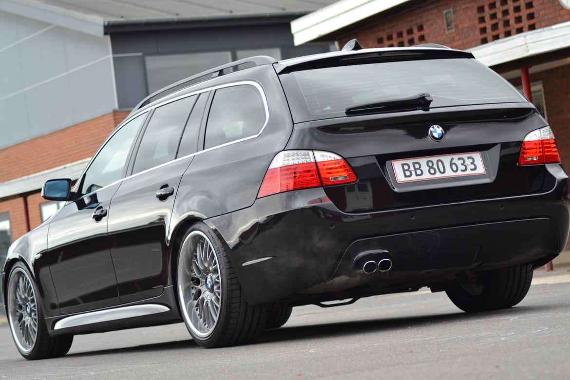 BMW 525i LCI billede 1