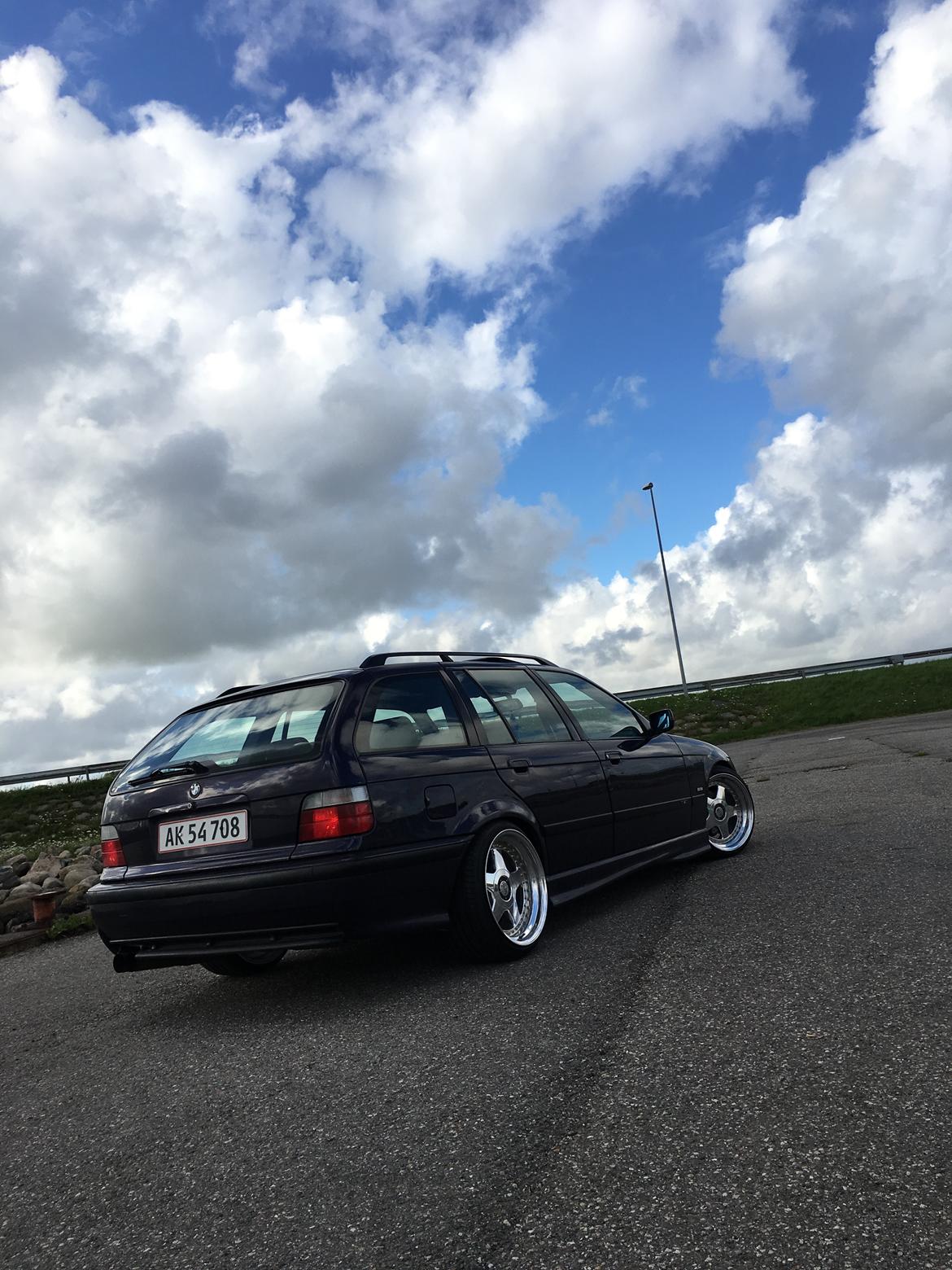 BMW E36 316i Touring billede 4