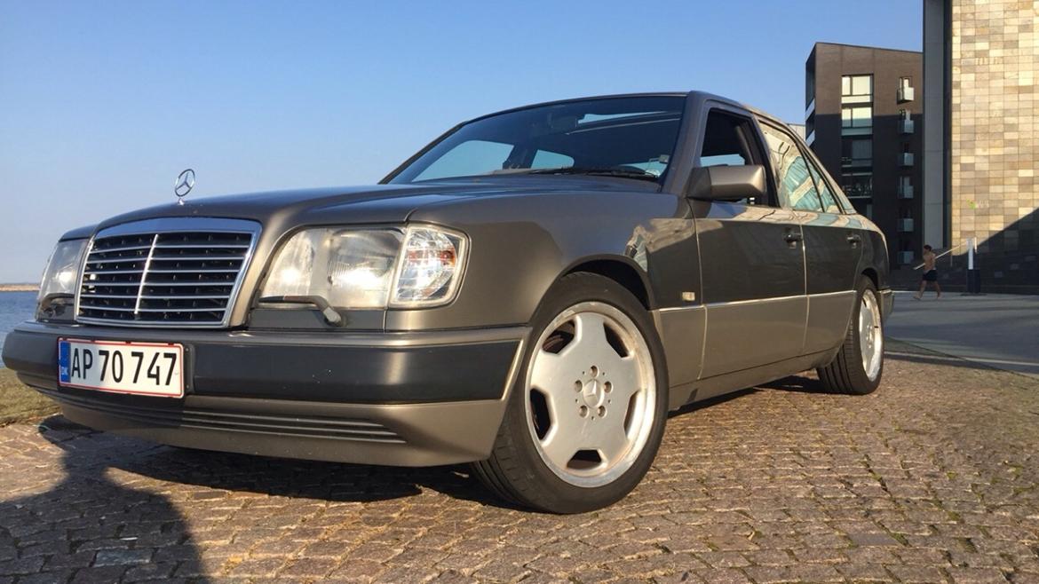 Mercedes Benz 300E -  w124 - 12V billede 6