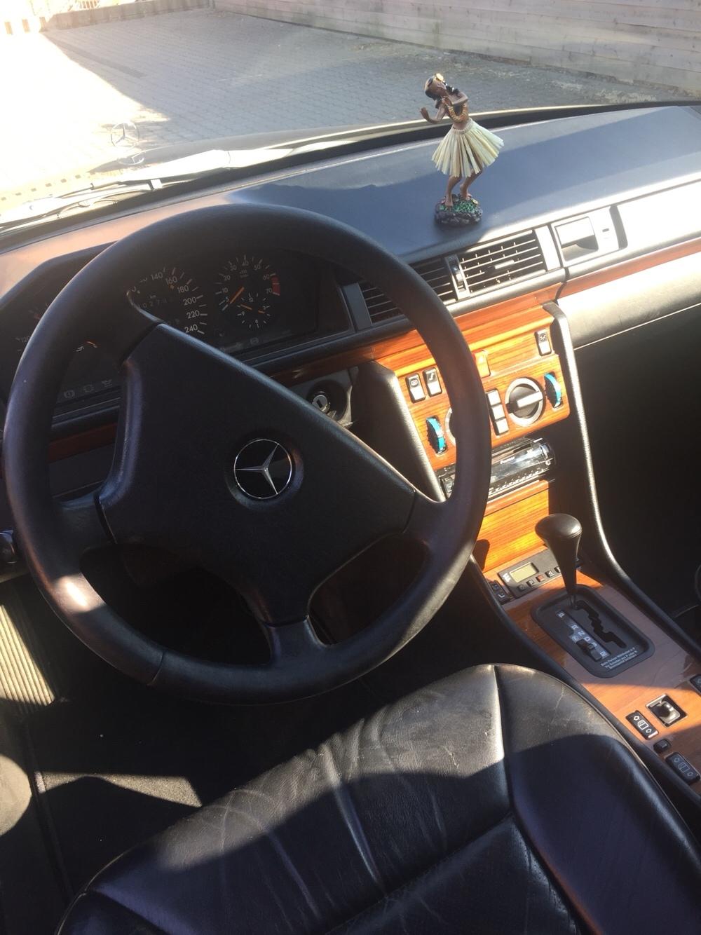 Mercedes Benz 300E -  w124 - 12V billede 9
