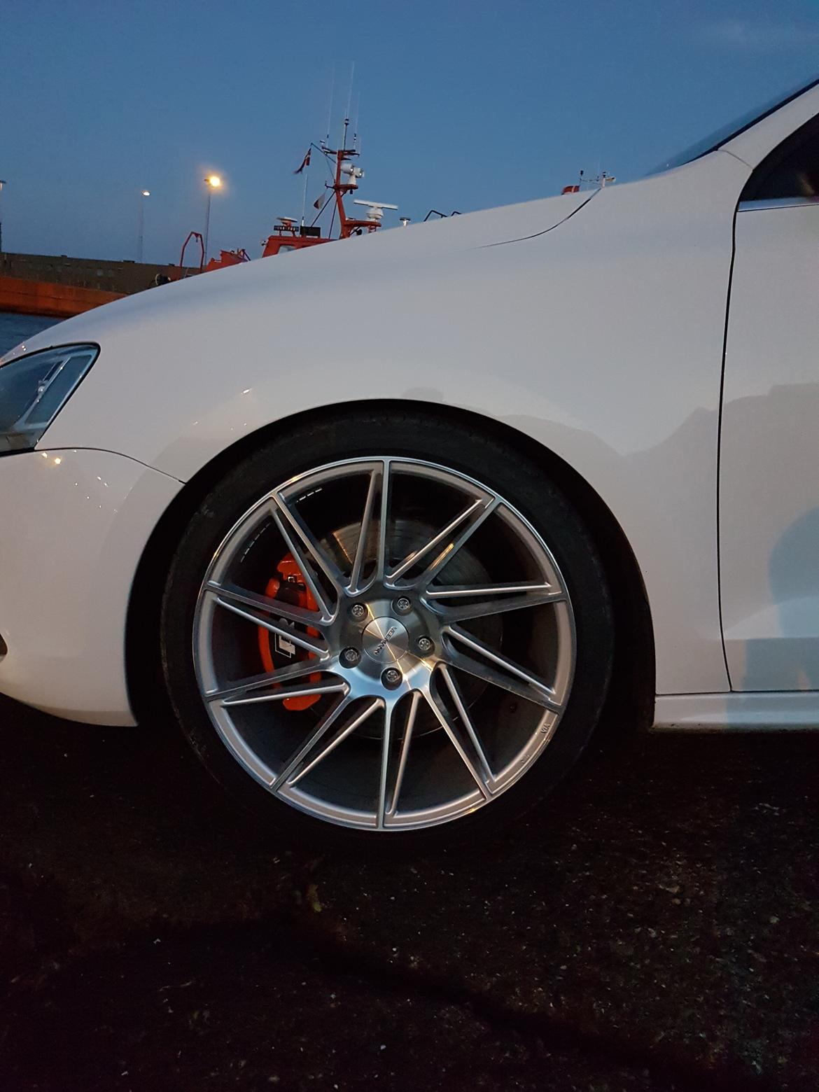 VW Jetta 2.0 TDI DSG Highline  billede 5