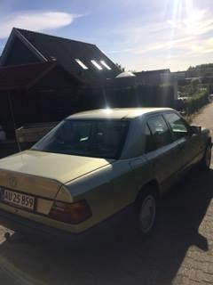 Mercedes Benz W124 250D billede 3