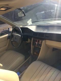 Mercedes Benz W124 250D billede 10