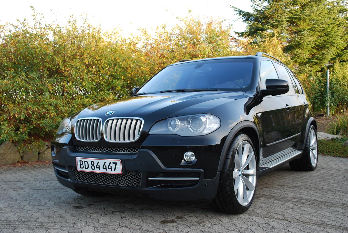 BMW E70 X5 3,0sd - SOLGT billede 8
