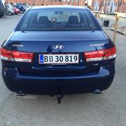 Hyundai Sonata 3.3 V6