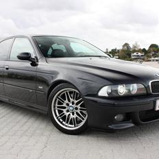 BMW E39 M5