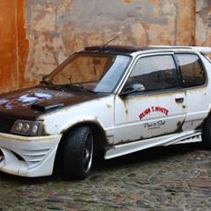 Peugeot 205 1.9 mi16