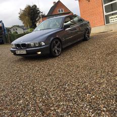 BMW E39 528ia ( SOLGT )