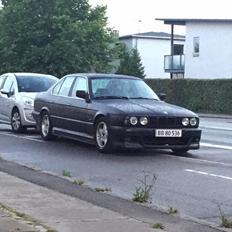 BMW 525i