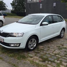Skoda Rapid spaceback style