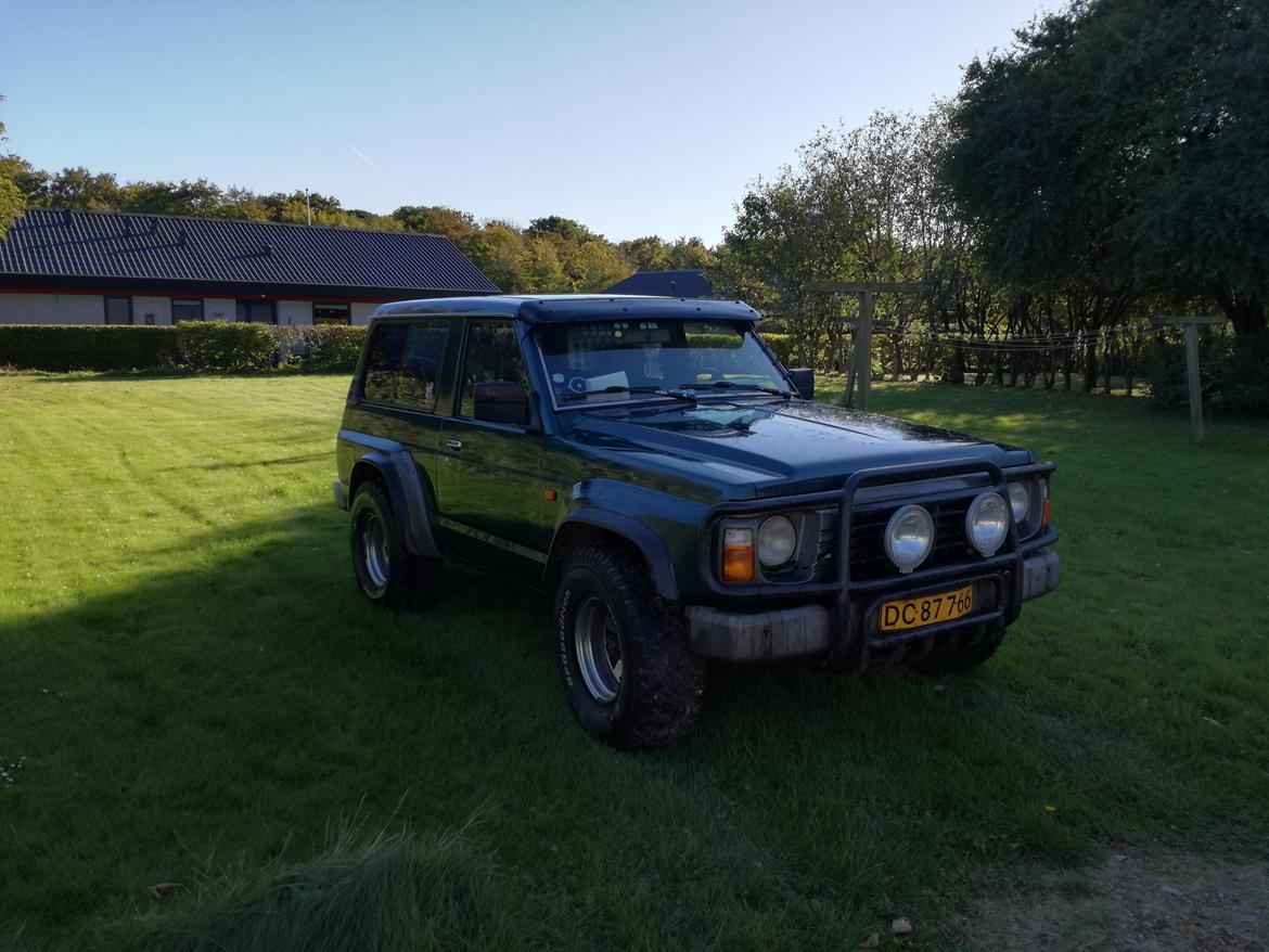 Nissan Patrol gr y60 billede 1