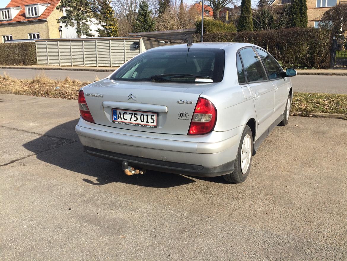 Citroën C5 2.0i 16V *Solgt* billede 2