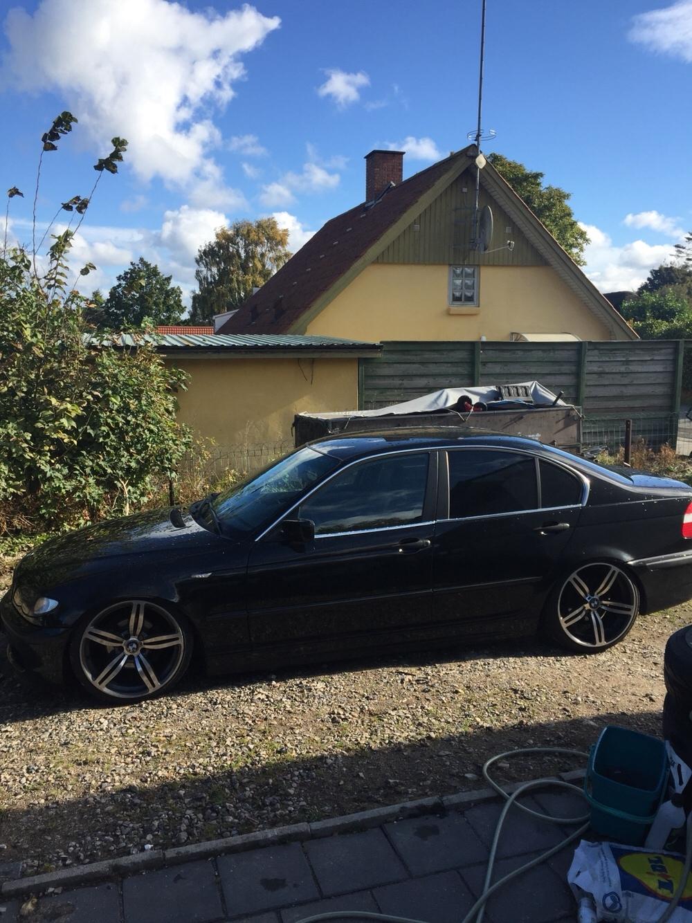 BMW E46 320d SOLGT billede 1