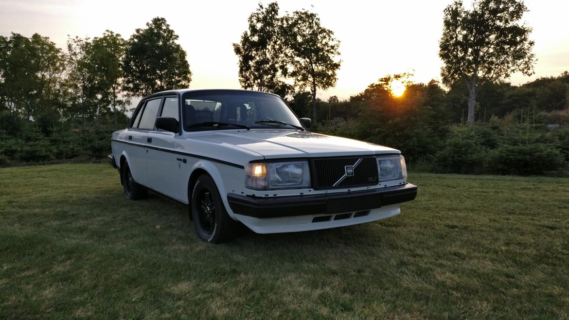 Volvo 244 GLT billede 4