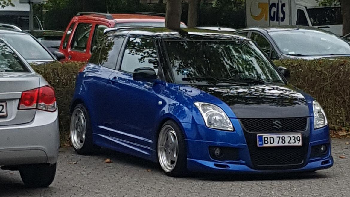 Suzuki Swift SOLGT  billede 1