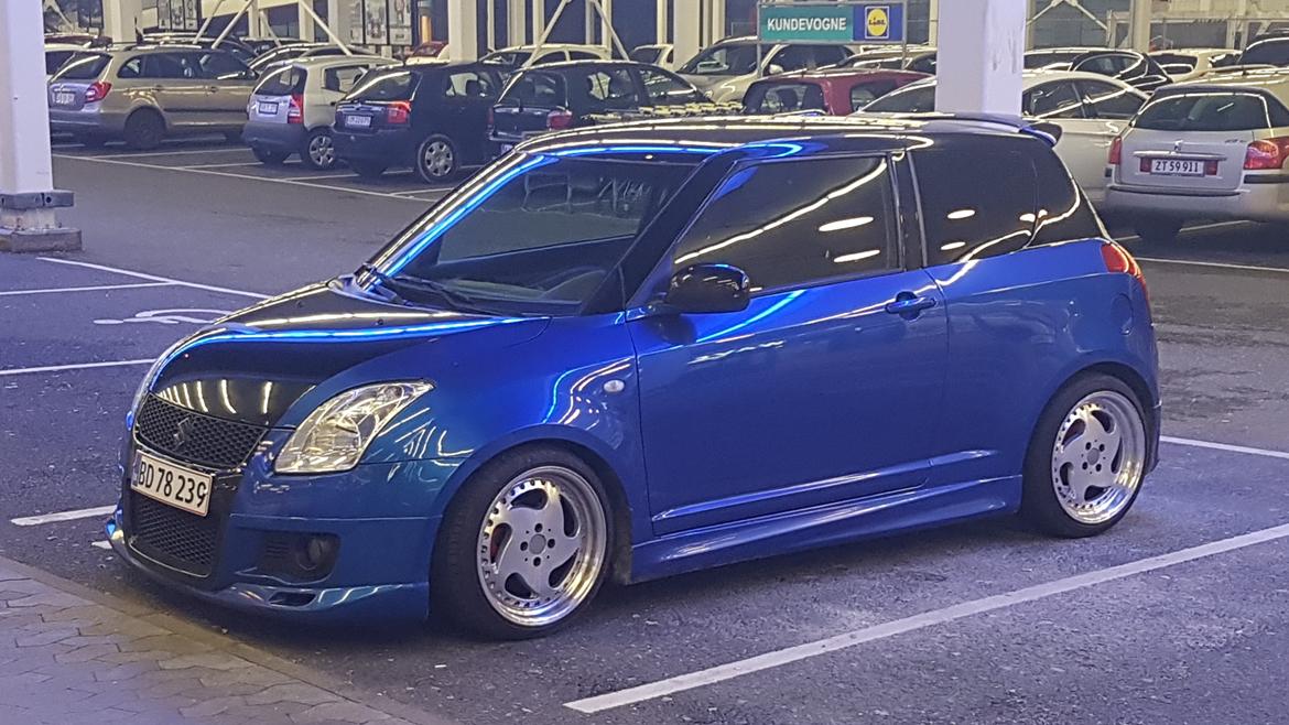 Suzuki Swift SOLGT  billede 2