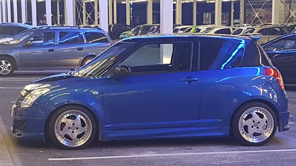 Suzuki Swift SOLGT  billede 3