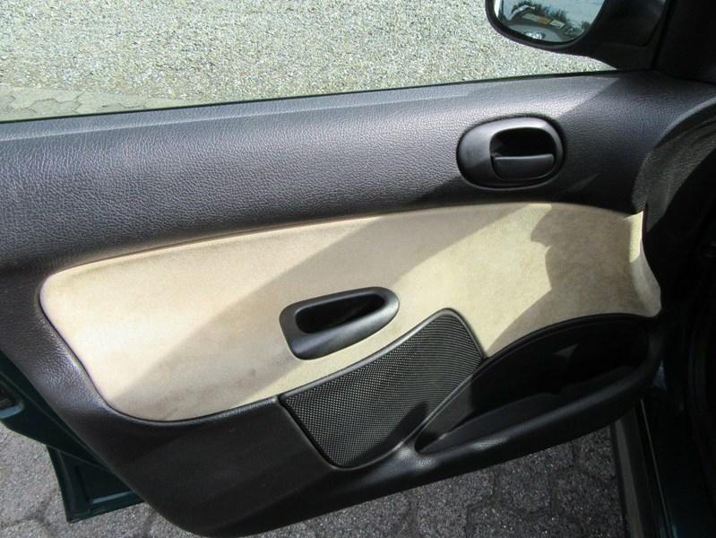 Peugeot 206 roland garros billede 10