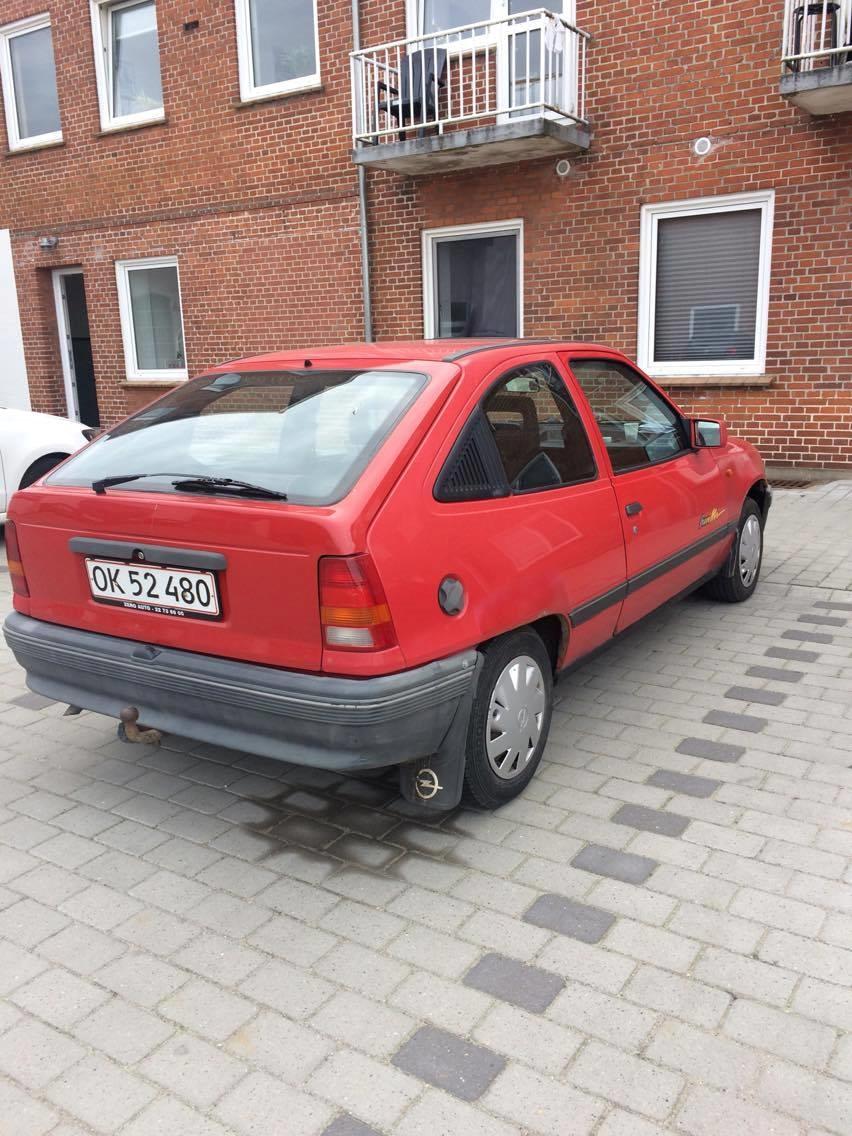 Opel Kadett 1,4 FUN  billede 3